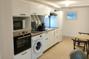 Appartement cosy 2 chambres avec jardin
